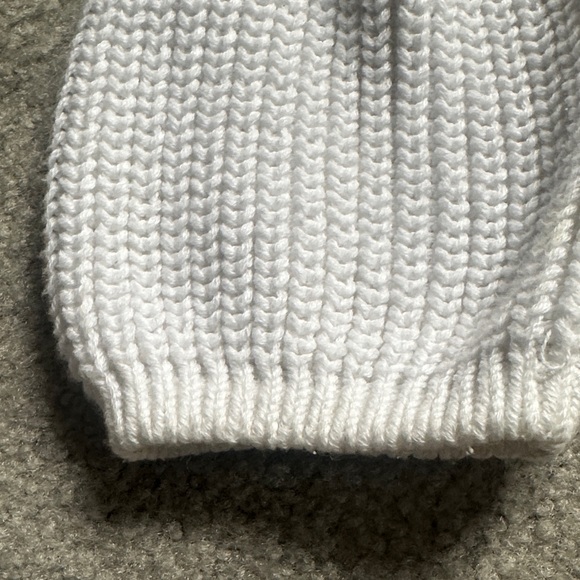Express balloon sleeve Knit Sweater - Picture 6 of 6